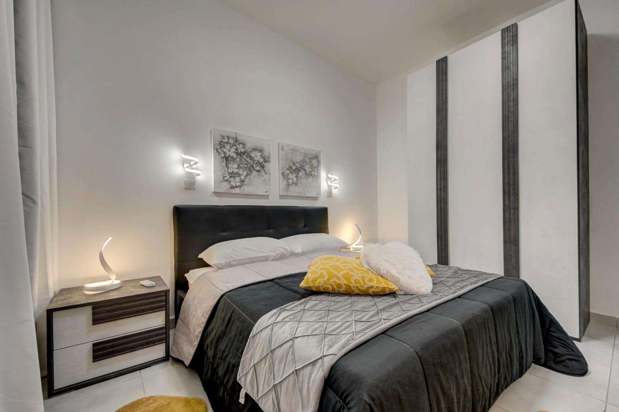 Saint Julian's St Julians Apartment 1 מראה חיצוני תמונה